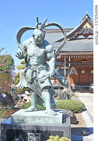 岩槻散歩：日蓮宗 真浄寺　仁王像 137854896