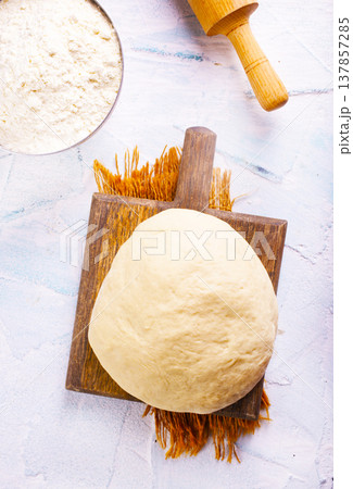dought and ingredients, fresh dought on a table 137857285