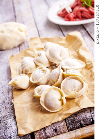 damplings with fresh meat and onion damplings with fresh meat and onion 137857310