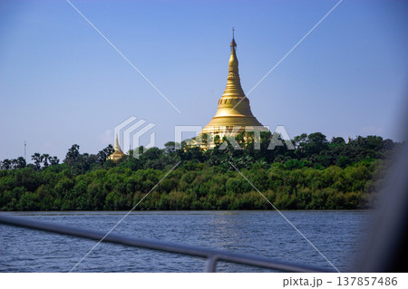 Asian Buddhist temple. Global Vipassana Pagoda in Mumbai, India 137857486