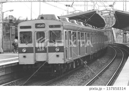 東急田園都市線、8500系、8601~、つきみ野行き、宮前平、1982年7月1日 東急田園都市線、8500系、8601~、つきみ野行き、宮前平、1982年7月1日 137858314