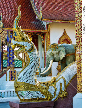 Wat Lok Molee temple in Chiang Mai,Thailand. Wat Lok Molee temple in Chiang Mai,Thailand. 137859870