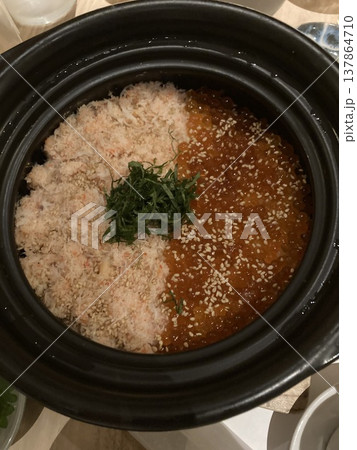 豪華な鮭いくら丼 豪華な鮭いくら丼 137864710
