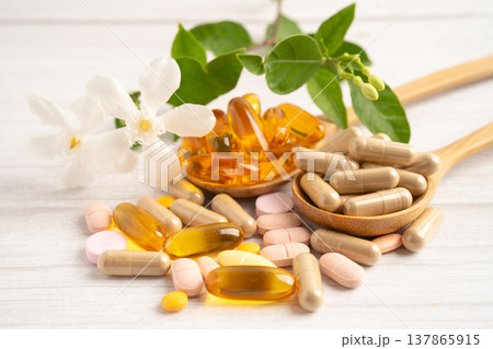 Alternative medicine herbal organic capsule drug herb. Alternative medicine herbal organic capsule drug herb. 137865915