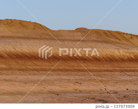 カザフスタン・ウスチュルト台地 キジルクップの岩山 / Kyzylkup, Kazakhstan カザフスタン・ウスチュルト台地 キジルクップの岩山 / Kyzylkup, Kazakhstan 137873009