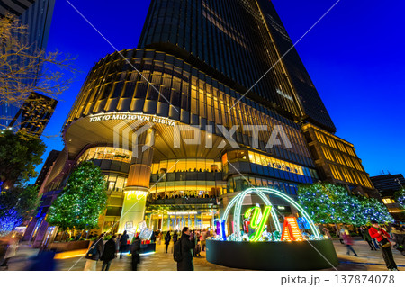 東京 千代田区 有楽町 東京ミッドタウン日比谷の夜景 東京 千代田区 有楽町 東京ミッドタウン日比谷の夜景 137874078