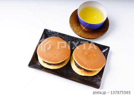 どら焼き 和菓子 どら焼き 和菓子 137875565