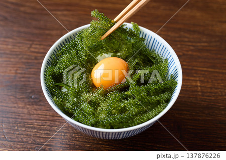 海ぶどう丼 137876226
