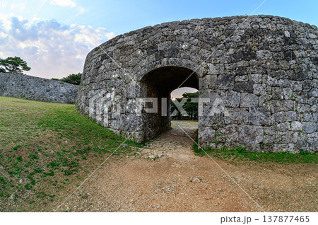 座喜味城跡 琉球王国の古城 座喜味城跡 琉球王国の古城 137877465