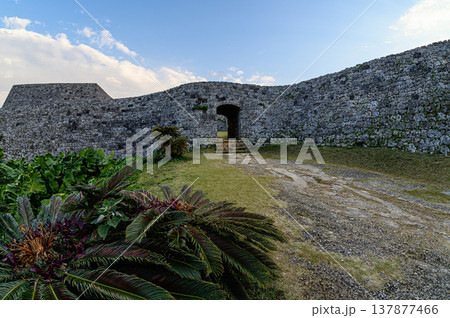 座喜味城跡 琉球王国の古城 座喜味城跡 琉球王国の古城 137877466