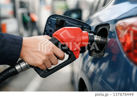 給油（セルフ） 137878449