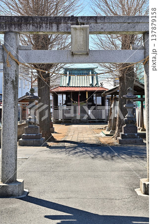 岩槻散歩:岩槻秋葉神社 社殿と石鳥居 岩槻散歩:岩槻秋葉神社 社殿と石鳥居 137879158