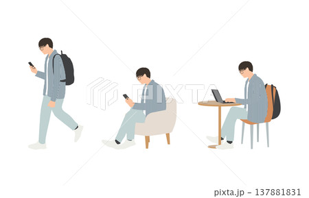 スマホやパソコンを使う大学生男性の日常シーンセット スマホやパソコンを使う大学生男性の日常シーンセット 137881831