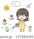 花に水やりするニコニコ笑顔の女の子 137882040