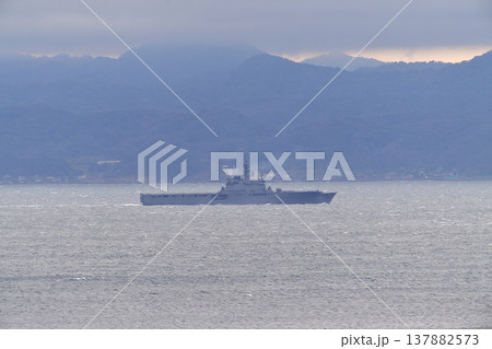 海上自衛隊 浦賀水道 しもきた LST-4002 輸送艦 海上自衛隊 浦賀水道 しもきた LST-4002 輸送艦 137882573