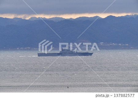 海上自衛隊 浦賀水道 しもきた LST-4002 輸送艦 海上自衛隊 浦賀水道 しもきた LST-4002 輸送艦 137882577
