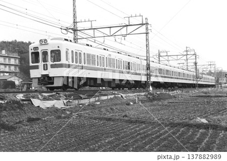 小田急、2600形NHE車、準急、柿生ー鶴川、1982年3月14日 137882989