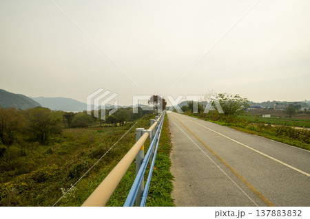 Han River bike path Han River bike path 137883832