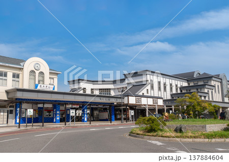 駅前風景　館林駅 137884604