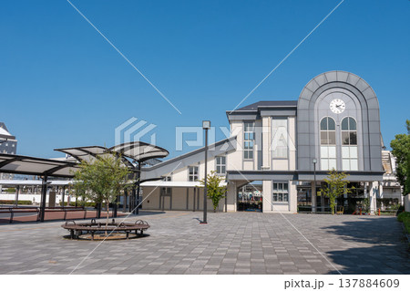 駅前風景　館林駅 137884609