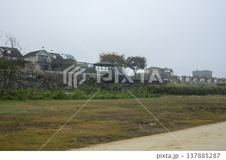 Han River bike path Han River bike path 137885287