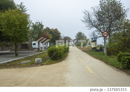 Han River bike path 137885353