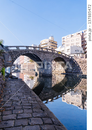 長崎市　長崎の人気観光スポット　眼鏡橋 137885472