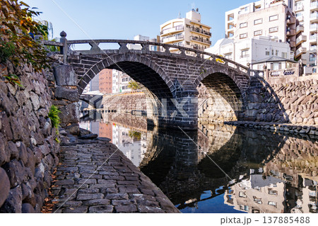 長崎市　長崎の人気観光スポット　眼鏡橋 137885488