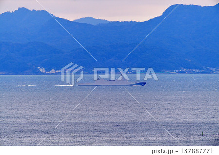 海上自衛隊 浦賀水道 ゆうべつ FFM-8 護衛艦 海上自衛隊 浦賀水道 ゆうべつ FFM-8 護衛艦 137887771