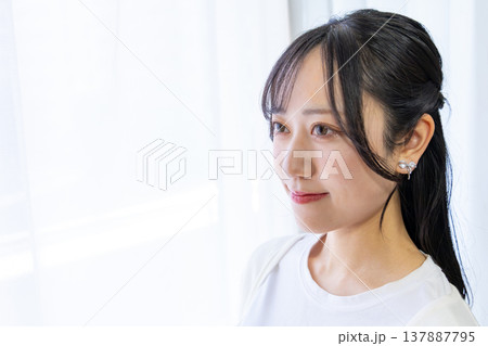 若い女性のビューティイメージ 若い女性のビューティイメージ 137887795