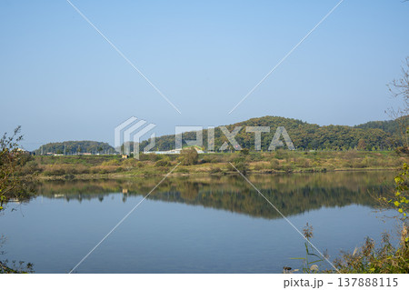 Han River bike path 137888115