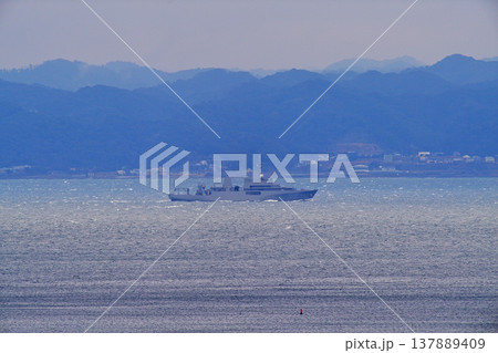 海上自衛隊　浦賀水道　むろと　ARC-483　敷設艦 137889409