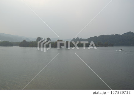 Han River bike path Han River bike path 137889732