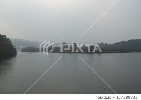 Han River bike path Han River bike path 137889733