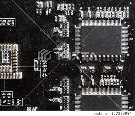 chip, high-resolution photo 137889954