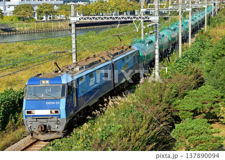 東海道本線 東高島-桜木町 JR貨物 EH200-23(高崎) 東海道本線 東高島-桜木町 JR貨物 EH200-23(高崎) 137890094