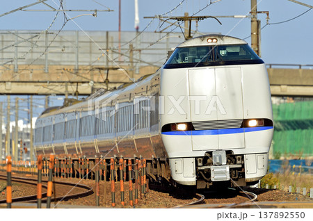 北陸本線 加賀笠間-美川 JR西日本 683系(京都) サンダーバード 北陸本線 加賀笠間-美川 JR西日本 683系(京都) サンダーバード 137892550