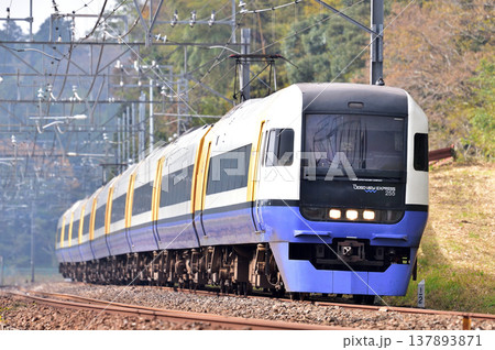 総武本線 四街道-物井 JR東日本 255系 Be-03編成(幕張) わかしお さざなみ 総武本線 四街道-物井 JR東日本 255系 Be-03編成(幕張) わかしお さざなみ 137893871
