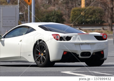 イタリアのスポーツカー 137899432