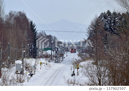 宗谷本線 蘭留ー塩狩 JR北海道 DE15-2525(旭川) 常時排雪列車 ラッセル 常排 宗谷本線 蘭留ー塩狩 JR北海道 DE15-2525(旭川) 常時排雪列車 ラッセル 常排 137902507