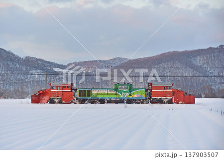 石北本線　伊香牛－愛別　JR北海道　DE15-1534（旭川）　常時排雪列車　ラッセル　常排 137903507