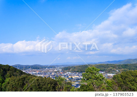 番所丘公園から見た阿久根市の街並み 137903523