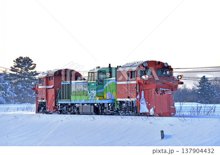 石北本線　愛別－中愛別　JR北海道　DE15-1534（旭川）　常時排雪列車　ラッセル　常排 137904432