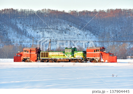 石北本線 愛別-中愛別 JR北海道 DE15-1534(旭川) 常時排雪列車 ラッセル 常排 石北本線 愛別-中愛別 JR北海道 DE15-1534(旭川) 常時排雪列車 ラッセル 常排 137904445