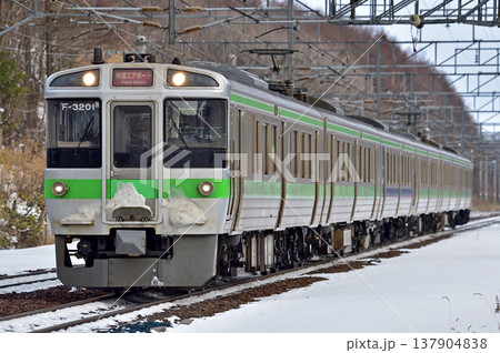 千歳線 西の里(信) JR北海道 721系 F-3201編成(札幌) エアポート 千歳線 西の里(信) JR北海道 721系 F-3201編成(札幌) エアポート 137904838