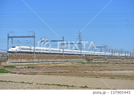 東海道新幹線 新横浜-小田原 JR東海/JR西日本 N700A系 のぞみ ひかり こだま 東海道新幹線 新横浜-小田原 JR東海/JR西日本 N700A系 のぞみ ひかり こだま 137905445
