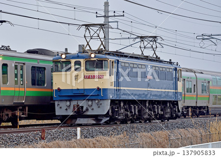 東北本線 栗橋-東鷲宮 JR貨物 EF65-2097(新鶴見) 東北本線 栗橋-東鷲宮 JR貨物 EF65-2097(新鶴見) 137905833