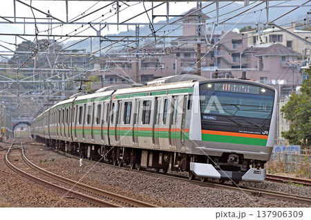 東海道本線 真鶴 JR東日本 E233系3000番台 U232編成(小山) 東海道本線 真鶴 JR東日本 E233系3000番台 U232編成(小山) 137906309