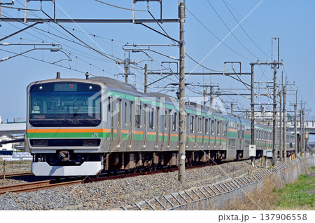 東北本線　栗橋ー東鷲宮　JR東日本　E231系1000番台　K-06編成（国府津） 137906558