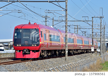東北本線　栗橋ー東鷲宮　JR東日本　253系1000番台　OM-N02編成（大宮）　日光　きぬがわ 137906561